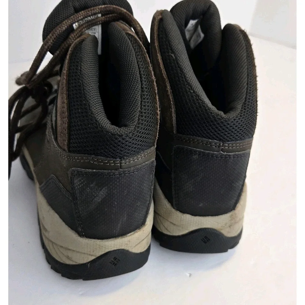 Columbia Newton Ridge Plus Mid Waterproof Hiker Womens Size 5 Brown Gorpcore
